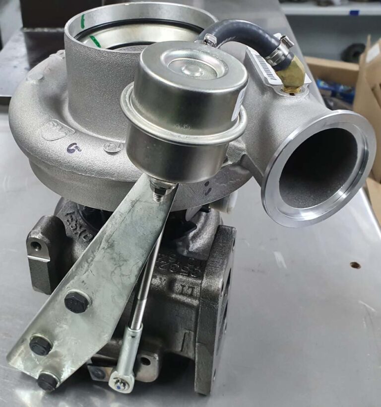 504040250 Turbocharger Iveco Eurocargo 150E28 HX35W Eastern